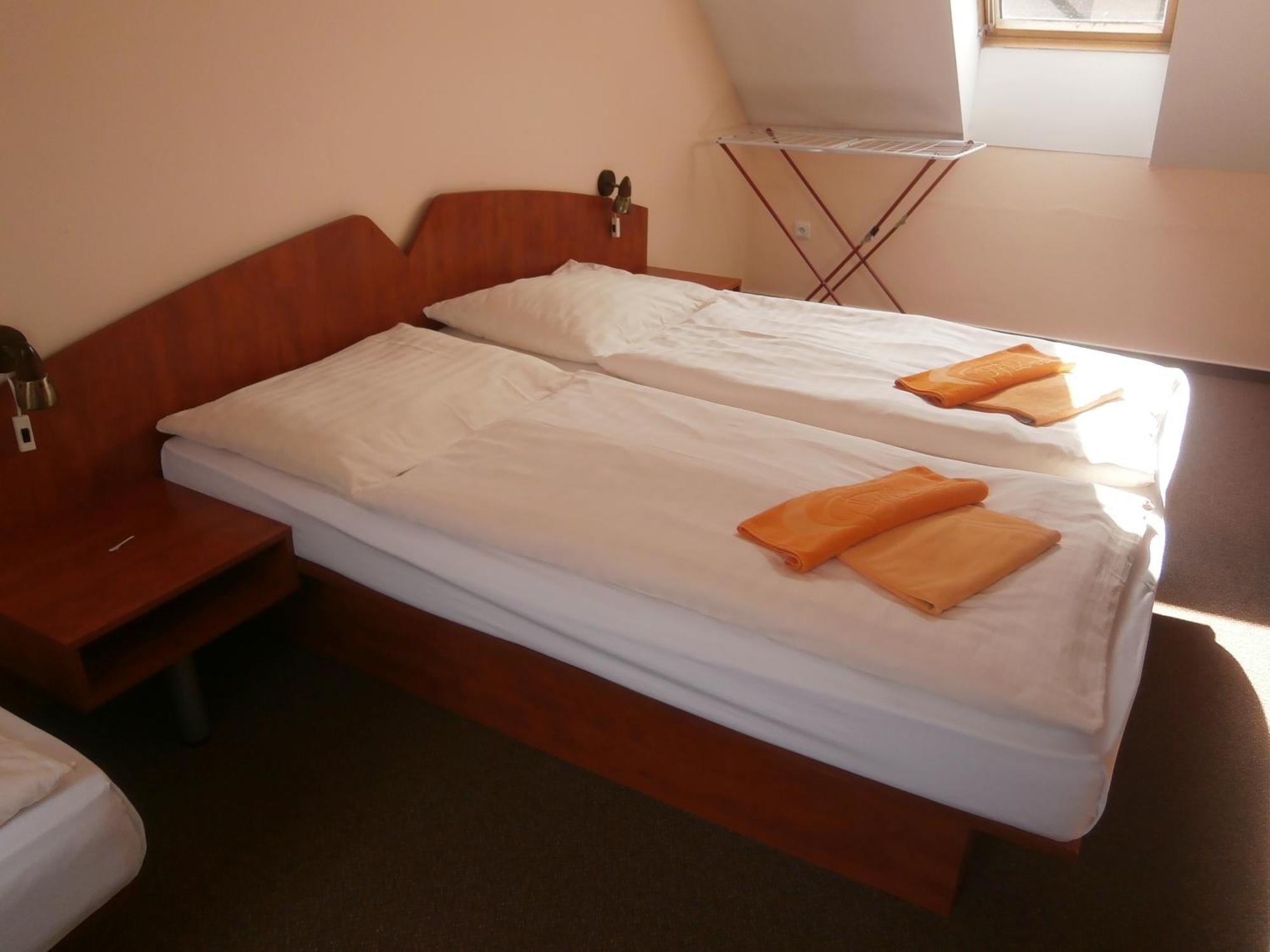 Hotel Flora Bešeňová Εξωτερικό φωτογραφία