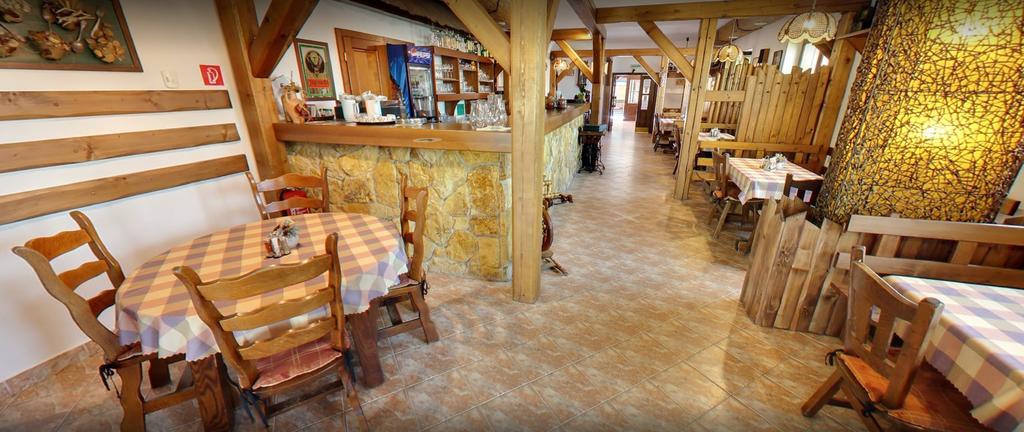 Hotel Flora Bešeňová Εξωτερικό φωτογραφία