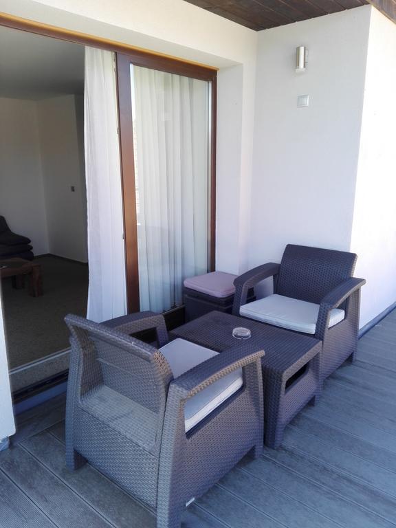 Hotel Flora Bešeňová Εξωτερικό φωτογραφία